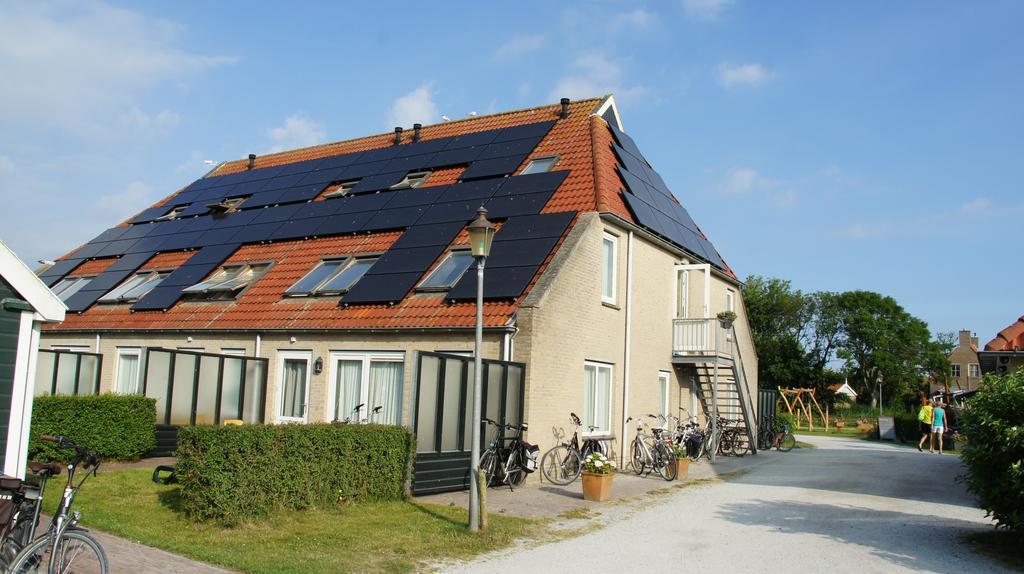Appartementenhotel Tjermelân Terschelling Oosterend  Extérieur photo
