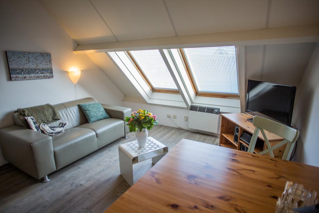 Appartementenhotel Tjermelân Terschelling Oosterend  Extérieur photo